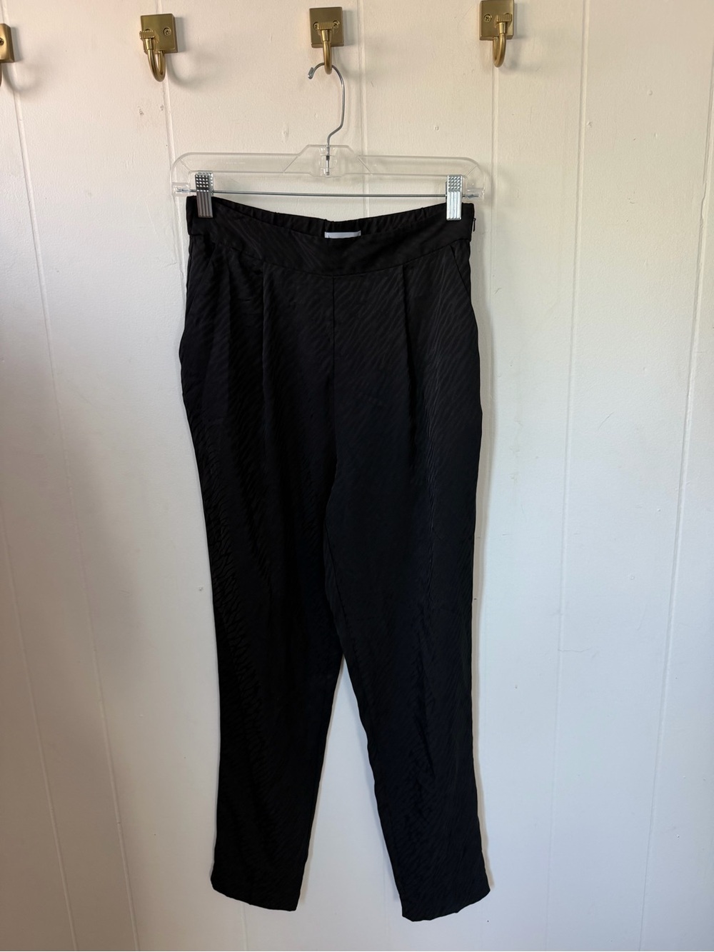 Leith Black Pleated Tapered Dress Pants for Women